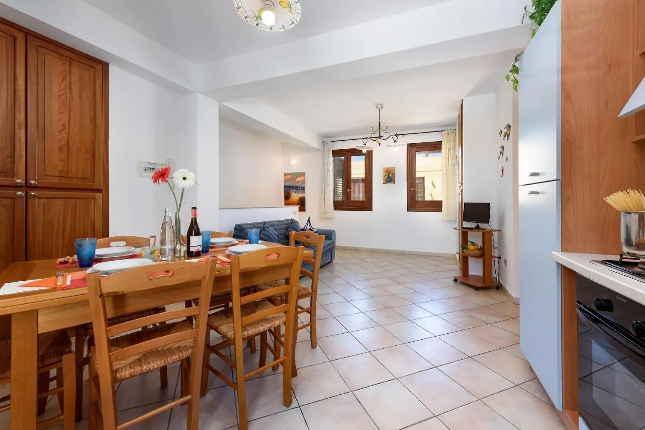 I Tre Golfi - Appartamenti Con Terrazzo Fino A 800 Mt Dal Mare San Vito Lo Capo 0*,  Italy