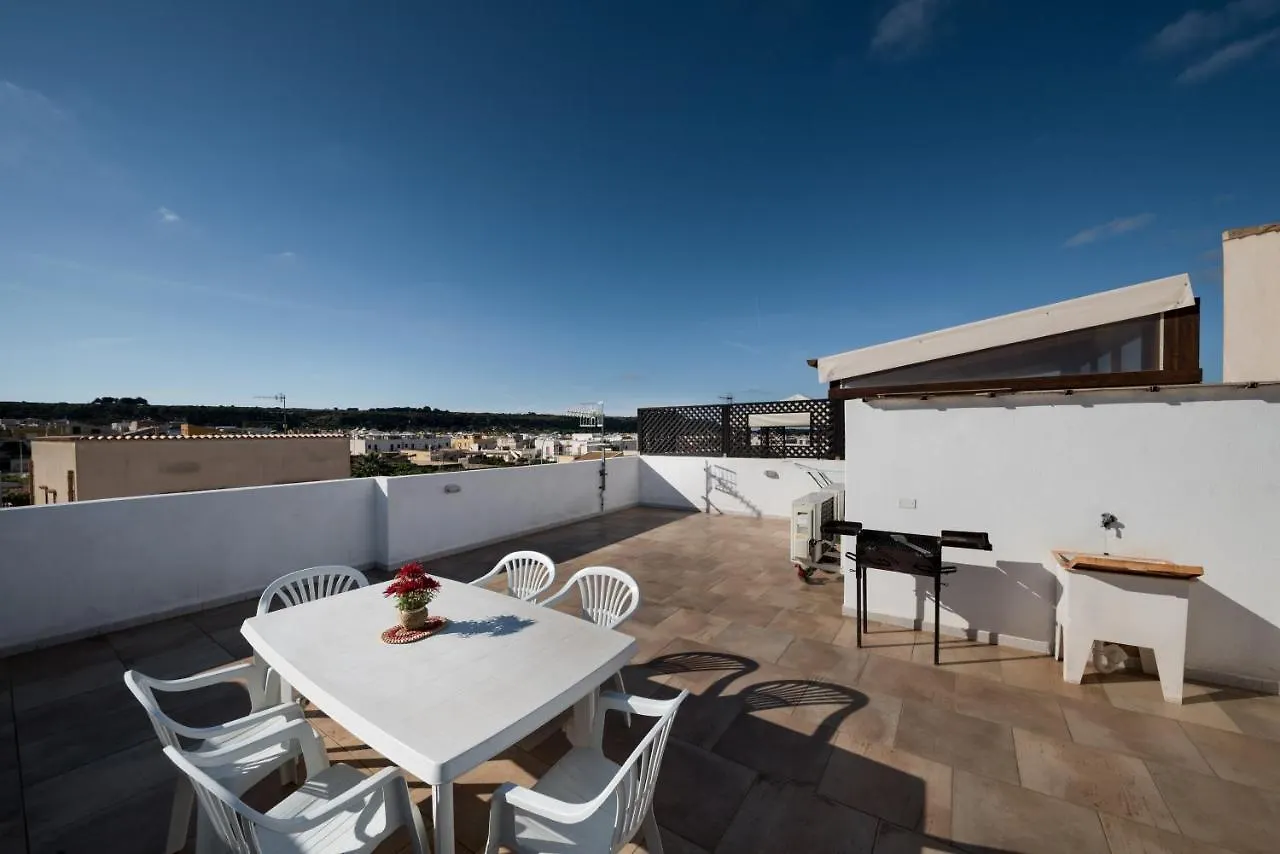 Apartment I Tre Golfi - Appartamenti Con Terrazzo Fino A 800 Mt Dal Mare San Vito Lo Capo Italy